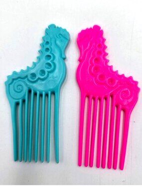 Barbie Island Fun Mermaid Seahorse Comb Vintage Pink Teal Replacement Toy Read